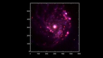 Galakse NGC2276, med supernova (lys stjerne oppe til høyre), tatt av studentene og “fremkalt” av Hannes Spånberg.&amp;#160;
