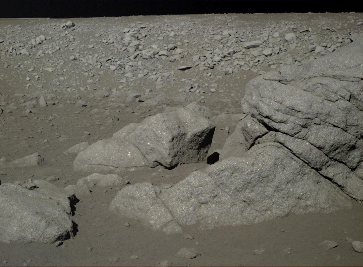 The Picture show the Loong (dragon shaped) rock on the landing site on moon. Photo: CNAS/NAOC/CAS.