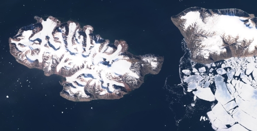 Isbreer og fjordis i nordlige deler av Grønland observert av Sentinel-2 satellitten. Foto: Copernicus/ESA