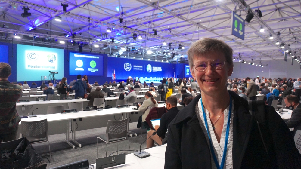 Regine Hock in Glasgow at the COP 26 UN Climate Change Conference. The conference was this year hosted by the UK in partnership with Italy, and it took place from 31 October to 12 November 2021. Photo: Private
