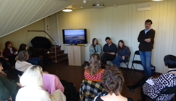 Atelier Nord: Panel talk and conversation about “Perceiving Permafrost” with the artist and scientists on Saturday 22. Marc. From left Taylor Alaina Liebenstein Smith, Mats Ippach, Anfisa Pismeniuk and Sebastian Wetsremann. Photo: Gunn Kristin Tjoflot