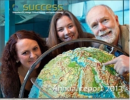 Illustrasjon: Framside: SUCCESS Årsrapport for 2013.