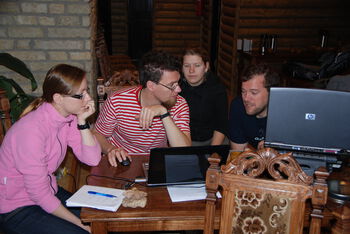 Computer ,Jeans ,Personal computer ,Laptop ,Table.