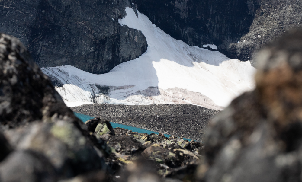 Photo: Kjelen in the Juvflye area in Jotunheimen: Many Norwegian mountains have permafrost conditions, which means that the ground remains permanently frozen throughout the year, over many years. Photo: Yngve Vogt/UiO