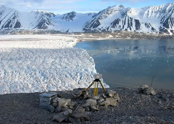 Water ,Sky ,Snow ,Mountain ,Ecoregion.