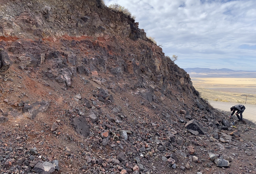 Hart Mountain Outcrop in Oregon, USA © Nicole Moore