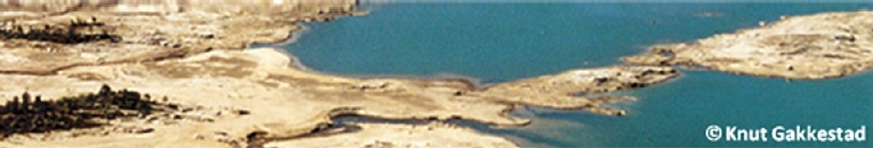 Bilde for European Drought Centre (EDC) sine websider, bannner som viser et tørt landskap.