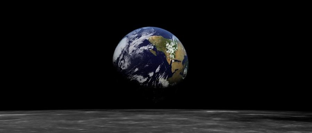 Apollo Lrg, Earth. Photo/Credits: NASA.