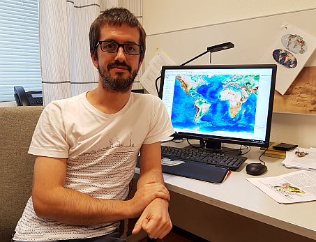 Mathew Domeier er tildelt et ERC Consolidator Grant for sitt forskningsprosjekt om en gåtefull og dynamisk tidsepoke i Jordens forhistorie Ediacara- perioden for ~635-540 millioner. Foto: Gunn Kristin Tjoflot