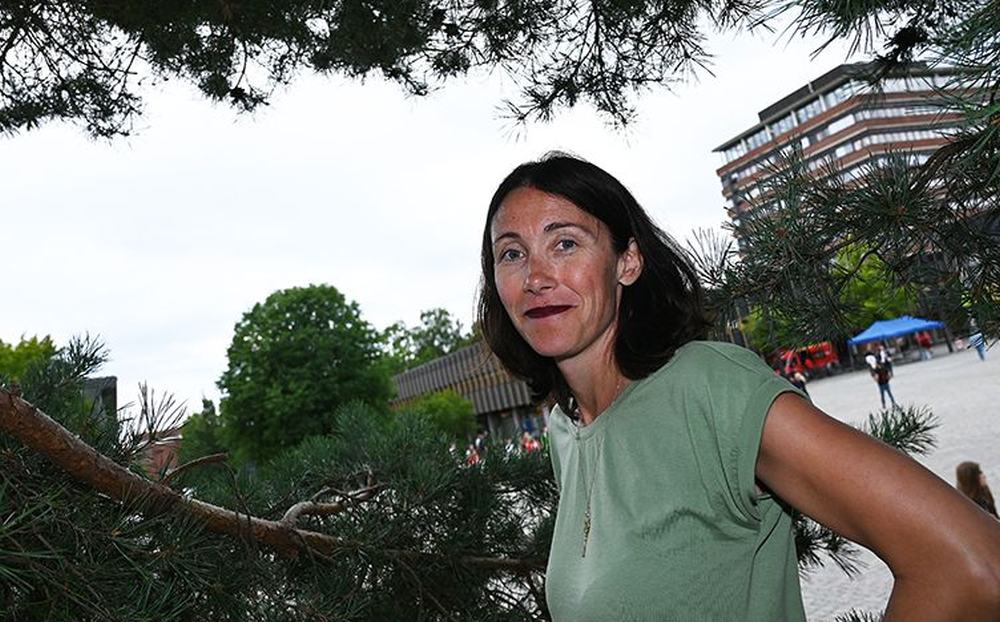 Trude Storelvmo has been awarded support for research to understand how clouds change due to global warming. The photo was taken in 2020 when she received the UiO award for younger researchers. Photo: Ola Gamst Sæther