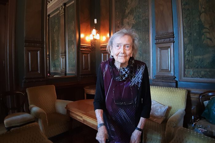 Kari Egede Henningsmoen, på seminaret den 2. juni i DNVA sine lokaler arrangert av Institutt for geofag i anledning hennar 100-års jubileum. Foto: Gunn Kristin Tjoflot/UiO