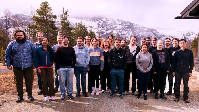 23 researchers from both UiT and UiO node at the at the University of Tromsø's field station in Skibotn. 