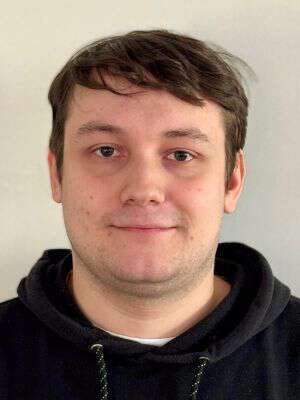 Portrait photo of Niklas Göllmann