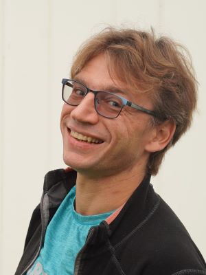 portrettbilde av Evgueni Dinvay