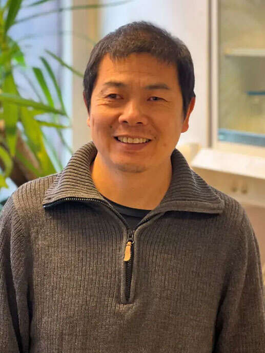 Portrait of Yang Jin.
