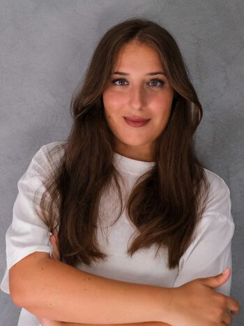 Person ,Hair ,Chin ,Cheek ,Smile.