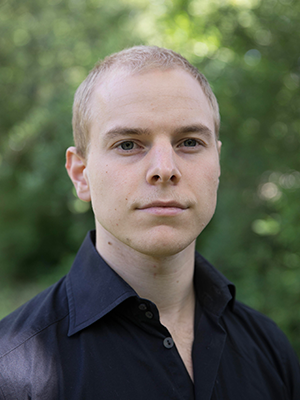 Portrait photo of Bror.