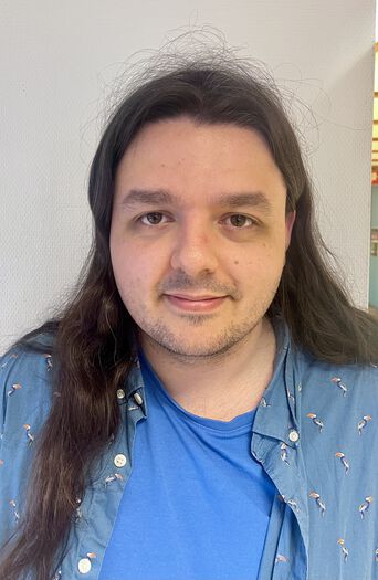 Picture of Sam Holdcroft