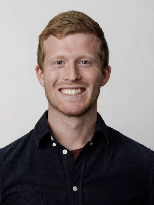 Bildet av smilende ph.d. kandidat Erlend Hustad Honningdalsnes