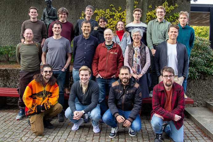 Qombine+  (group members and close collaborators), October 2023. (Photo: Department of Mathematics, UiO.))