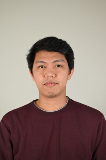 person ,panne ,kinn ,hake ,øyenbryn.
