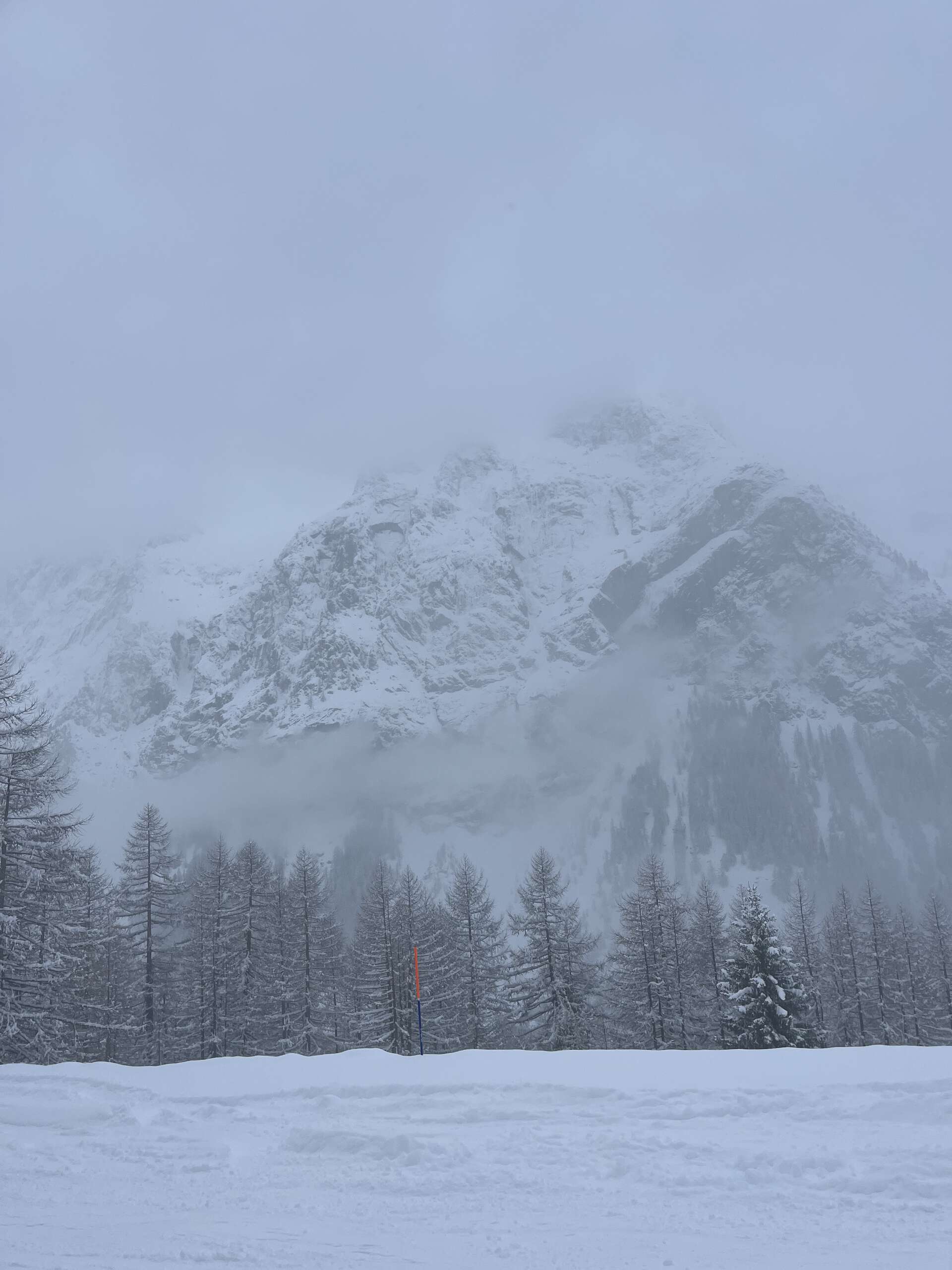 Image may contain: Winter, Snow, atmospheric phenomenon, geological phenomenon, Freezing.