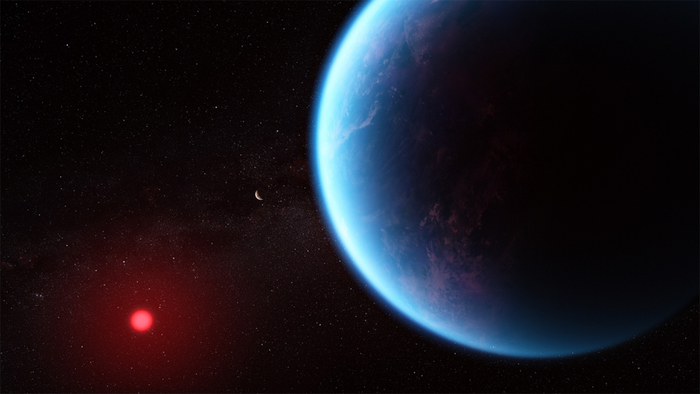 Illustrasjon av hvordan eksoplaneten K2-18 b kan se ut basert på vitenskapelige data. K2-18 b, er en eksoplanet som er 8.6 ganger så massiv som jorden. Den går i bane rundt den kjølige dvergstjernen K2-18 i den beboelige sonen og ligger 120 lysår fra jorden. Illustasjon: NASA, ESA, CSA, Joseph Olmsted (STScI)